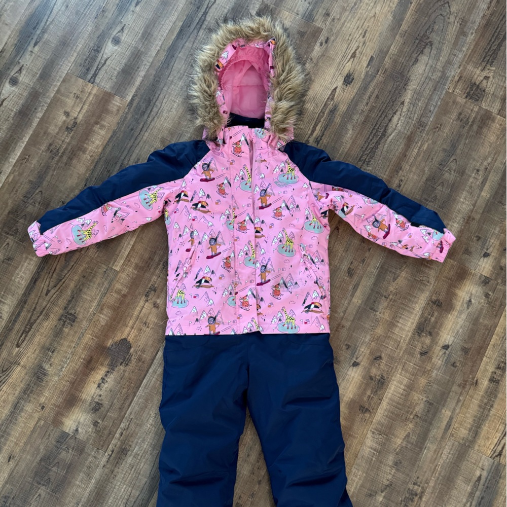 Roxy girls snowsuit size 6/7 EUC